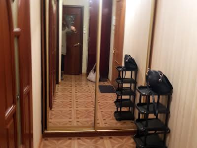 квартира по адресу Князя Романа Мстиславича ул. (Генерала Жмаченка), 16