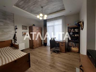квартира за адресою Французький бульв., 60в