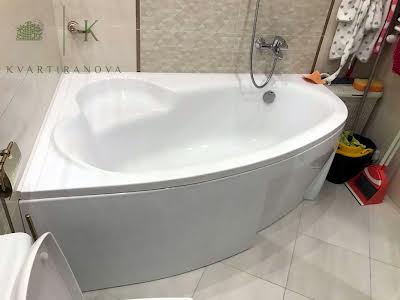 квартира по адресу Пулюя І., 40