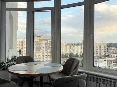квартира за адресою Деміївська вул., 13