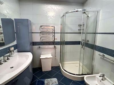 квартира по адресу Евгения Коновальца ул. (Щорса), 32Б