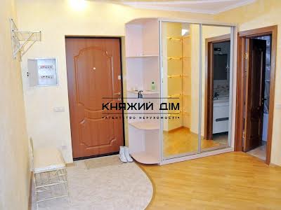 квартира за адресою Авіаконструктора Ігоря Сікорського вул. (Танкова), 1-Б