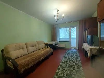 квартира по адресу Ревуцкого ул., 8