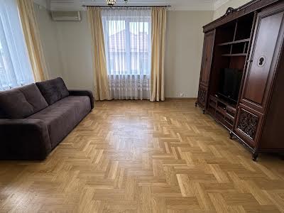дом по адресу Шевченка пер.