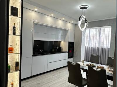 квартира за адресою Петра Лінтура вул., 15