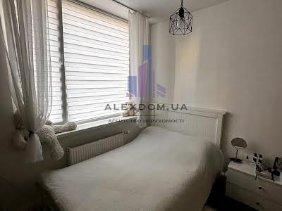 квартира за адресою Юрія Липи вул., 6-А