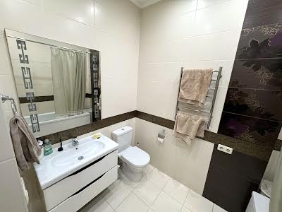 квартира за адресою Незалежності вул., 8г