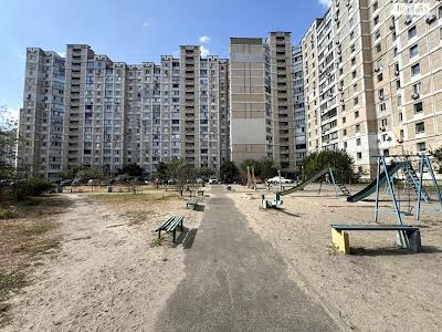 квартира за адресою Петра Григоренка просп., 3а