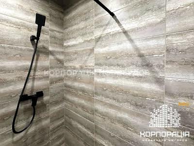 квартира по адресу Ужгород, Фогарашія, 17