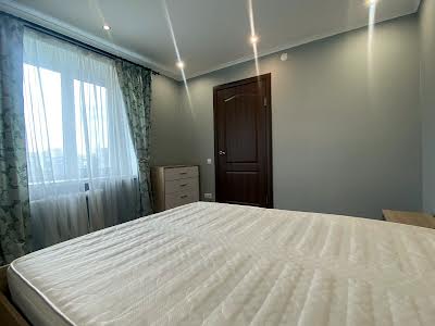 квартира за адресою Науки просп., 13