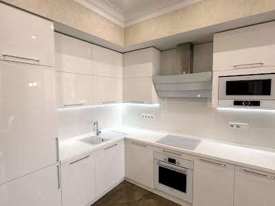 квартира по адресу Французский бульв., 60в