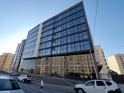 квартира за адресою пров. Панаса Мирного, 1
