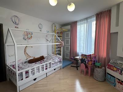 квартира по адресу Олены Пчилки ул., 2