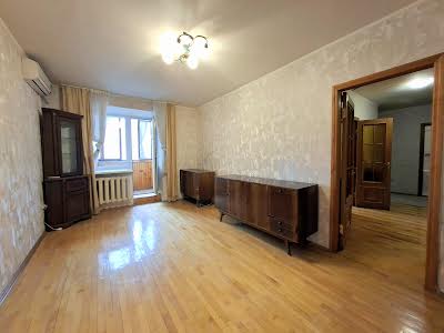 квартира за адресою Драгоманова вул., 17