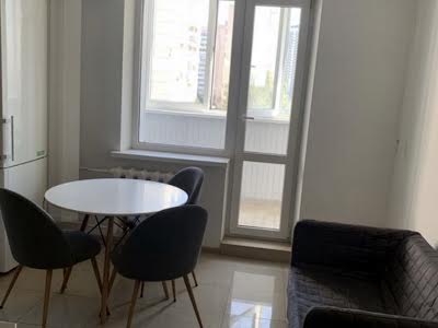 квартира за адресою Соломії Крушельницької вул., 7