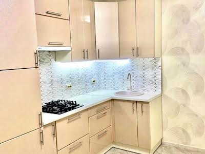 квартира за адресою Соборна, 103/16