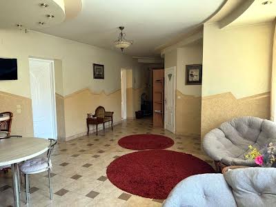 квартира за адресою Олександра Довженка вул., 12