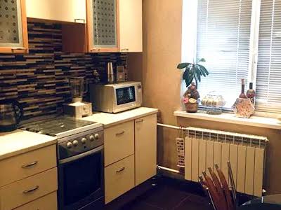 квартира по адресу Героев Днепра ул., 19