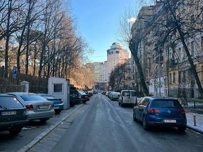 квартира за адресою Київ, Назарівська вул. (Вєтрова), 19