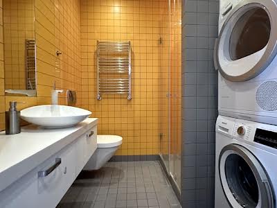 квартира по адресу Угорская ул., 7