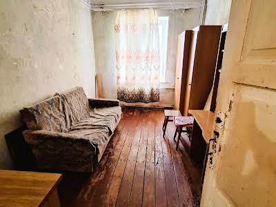 квартира за адресою Депутатська вул., 10а