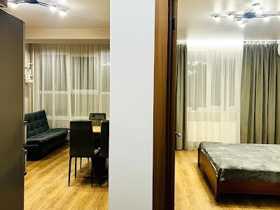 квартира за адресою Європейська вул. (Жовтнева), 31
