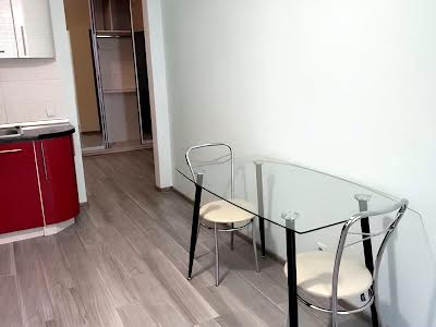 квартира по адресу Драгоманова ул., 2