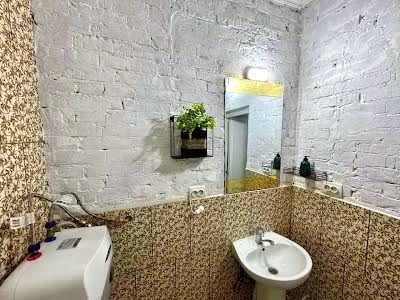 комерційна за адресою Прорізна вул., 13