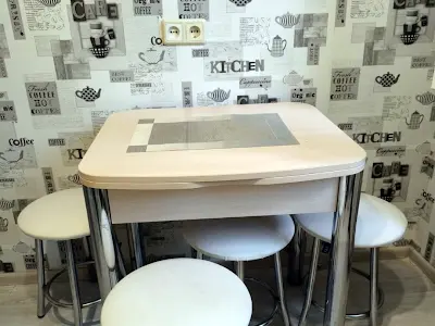 квартира за адресою Космонавтів вул., 13а