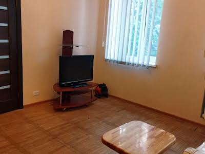 квартира за адресою Воскресенська вул., 6-А