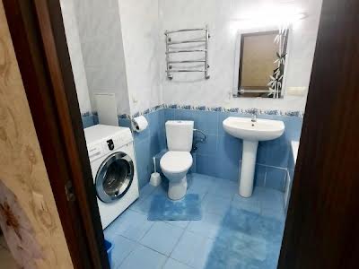 квартира за адресою Перлинна вул., 3