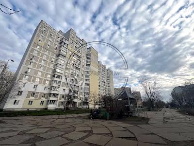 квартира по адресу Киев, Тростянецкая ул., 5Б