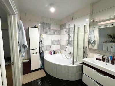 квартира за адресою Кульпарківська вул., 156а