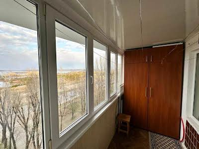 квартира за адресою Набережна Перемоги вул., 130