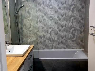 квартира за адресою Зарічна вул., 3а