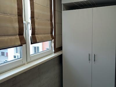 квартира за адресою Ньютона вул., 104