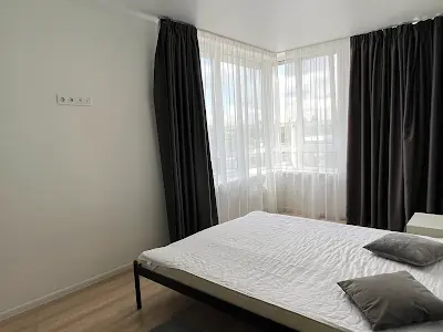 квартира за адресою Салютна вул., 2к3