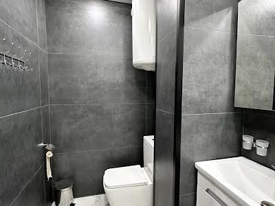 квартира за адресою Героїв просп., 23