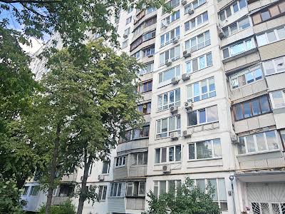 квартира по адресу Князя Романа Мстиславича ул. (Генерала Жмаченка), 16