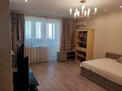 квартира за адресою Братів Горобців вул. (Дмитра Кедріна), 53