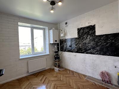 квартира по адресу Тролейбусна, 12