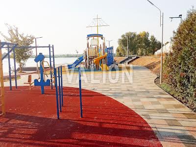 ділянка за адресою Центральна вул., 13