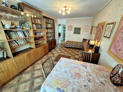 квартира за адресою Київ, Жуля Верна бульв. (Ромена Роллана), 7-А