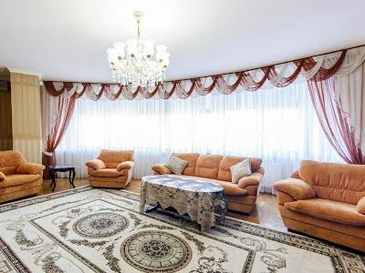 квартира за адресою Старонаводницька вул., 13