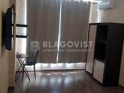 квартира за адресою Ованеса Туманяна вул., 3
