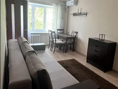 квартира за адресою Братиславська вул., 30-А