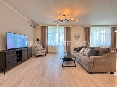 квартира за адресою Старонаводницька вул., 6-Б