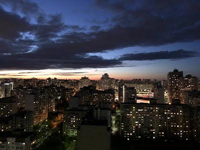 квартира по адресу Бориса Гмыри ул., 16