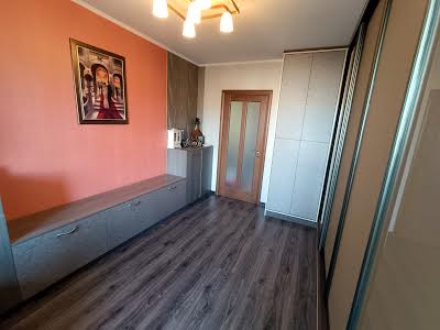 квартира за адресою Одеса, Євгена Чикаленка вул., 48