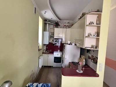 квартира за адресою Шпитальна вул., 4